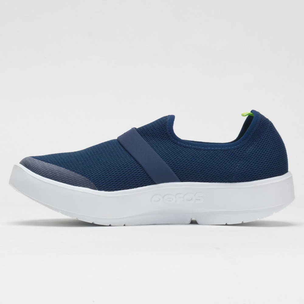 OOFOS OOmg Low Women's White/Navy 2 OOFOS OOmg Low Women's White/Navy - Image 2